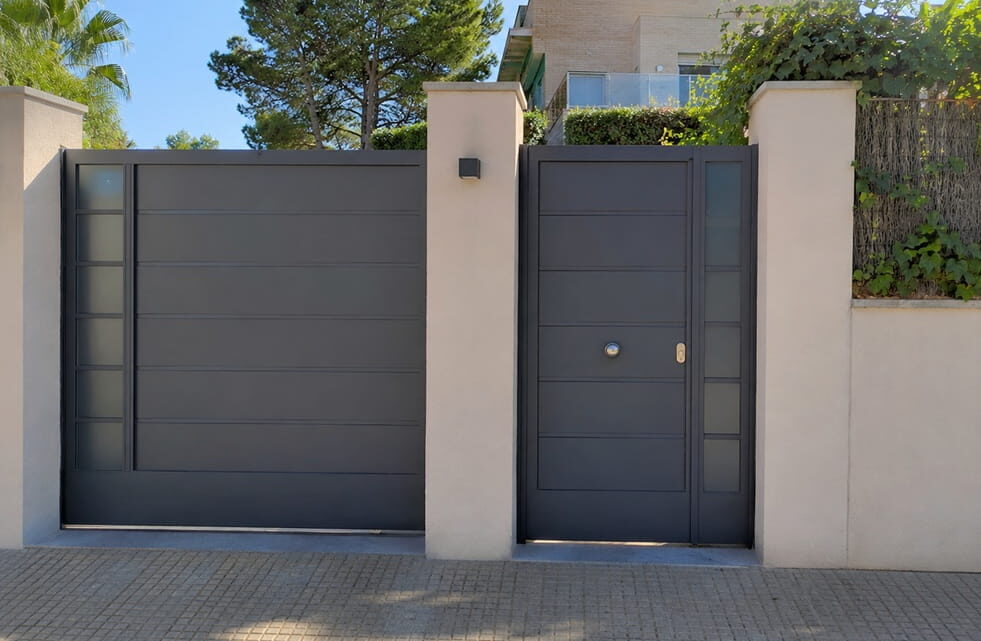 Entrada residencial en Godella Valencia para servicio de cerrajería
